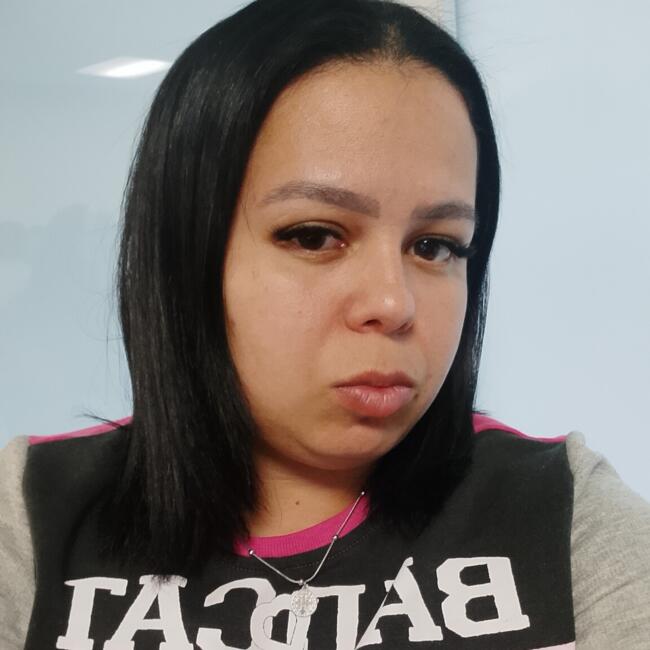 Babysitter em São Paulo: Thainy maioli