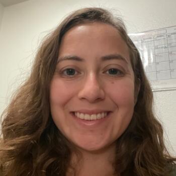 Babysitting job in San Marcos: babysitting job Luz