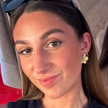 Babysitter in Nicosia: Flavie