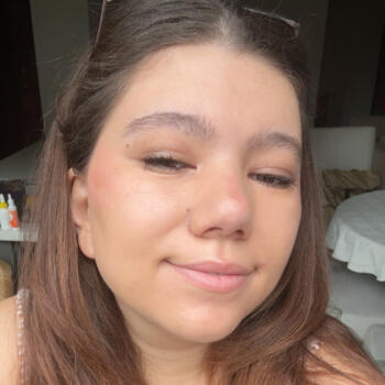 Babysitter in Guatemala City: Isabella