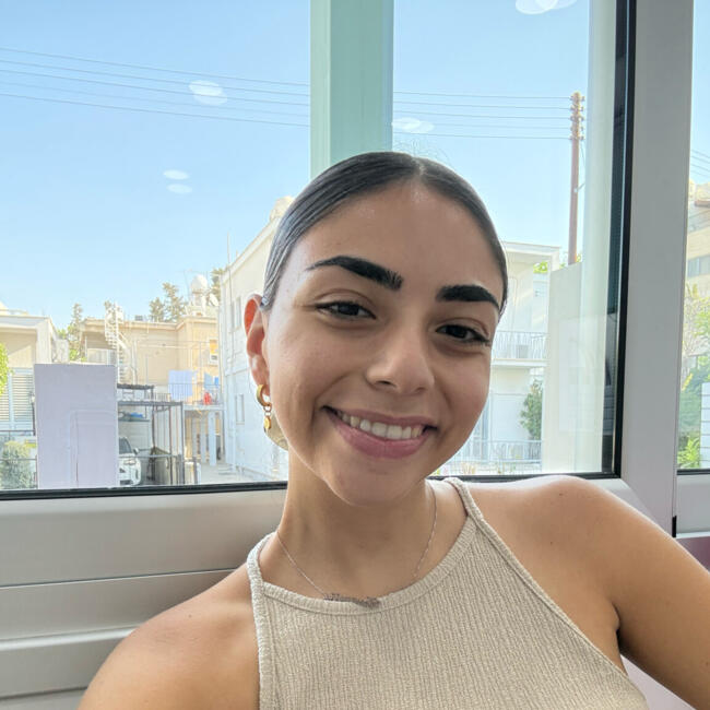 Limasol bölgesinde bebek bakıcısı: Chrystalla