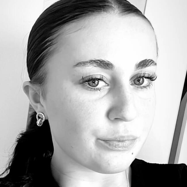 Babysitter in Fougères: Romann