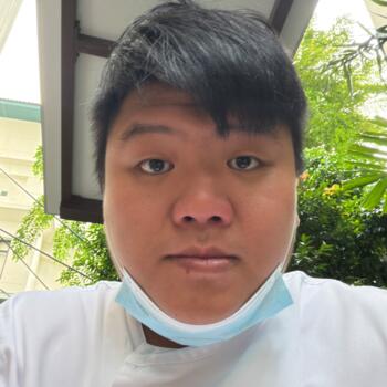 Babysitting job in Sengkang: babysitting job Chan