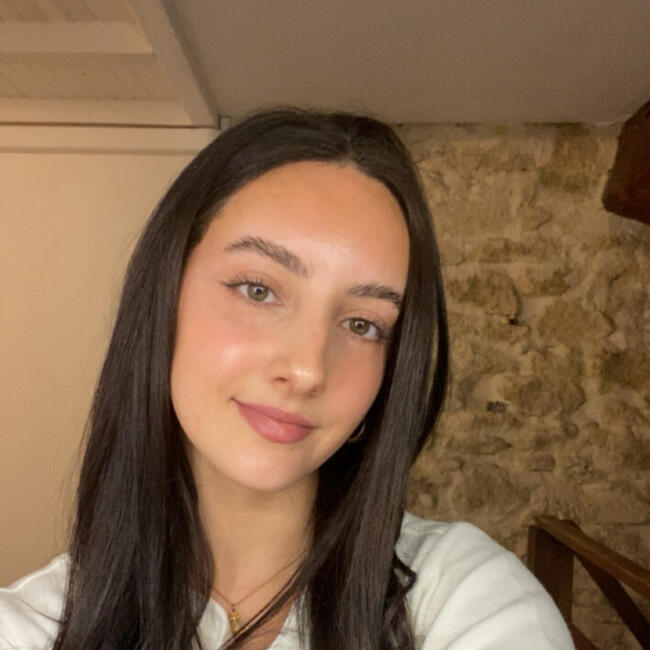 Babysitter in Montpellier: Carla