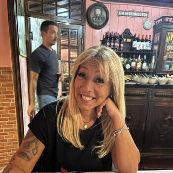 Babysitter in Almada: Elisabete