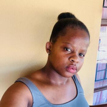Babysitting job in Krugersdorp: Ntombenhle