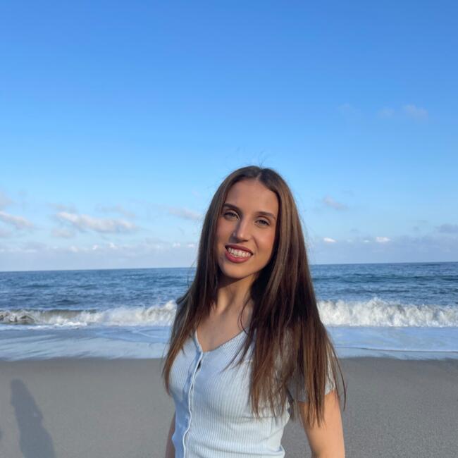 Babysitter in Parma: Dalila