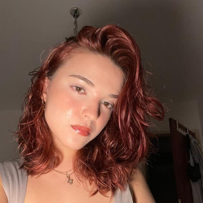 Babysitter in Loures: Elvira Mendes