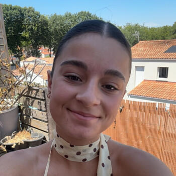 Babysitter in Rezé: Louna