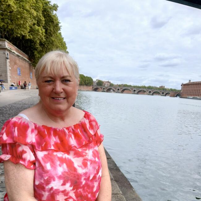 Babysitter in Falkirk: Angela