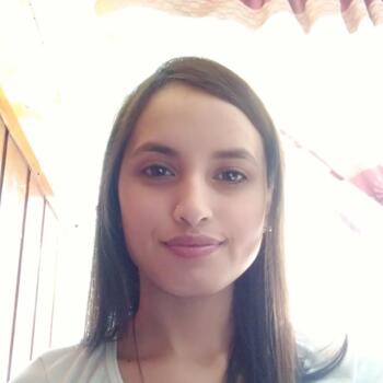 Babysitter in Rosario: Paula