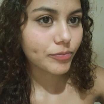 Babá em Montes Claros: Jullia