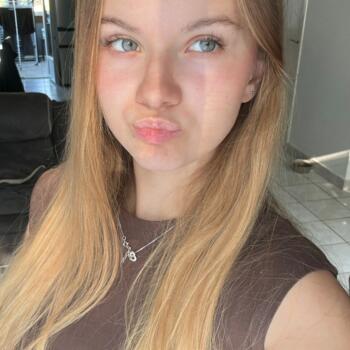 Babysitter Sauchy-Cauchy: Maelys