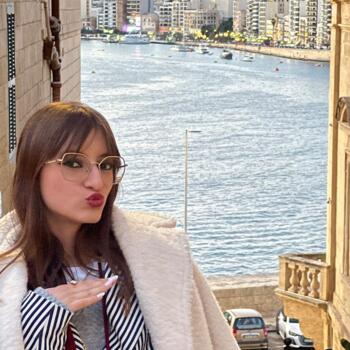 Babysitter em Nogueira: Maria