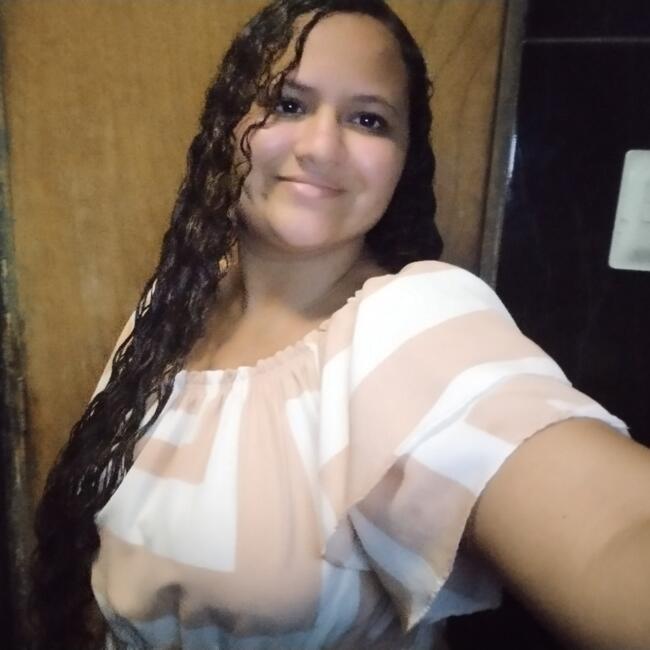 Babá em Vitória de Santo Antão: Luciana