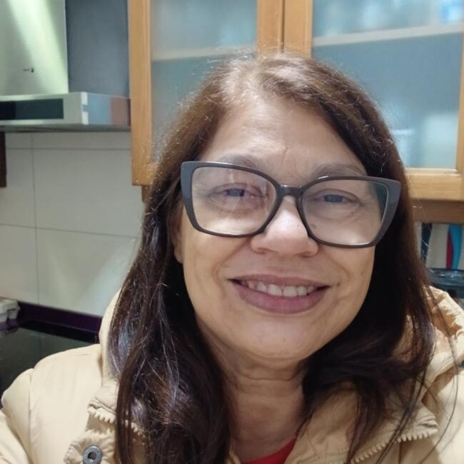 Babysitter in Entroncamento: Ivanise