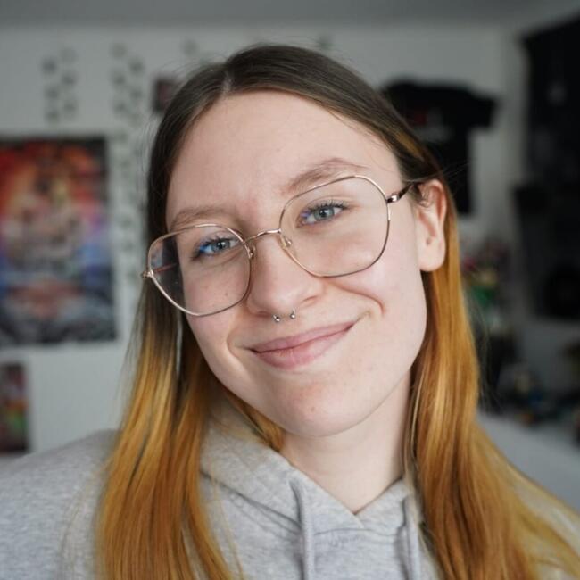 Babysitter in Brodersby: Laura