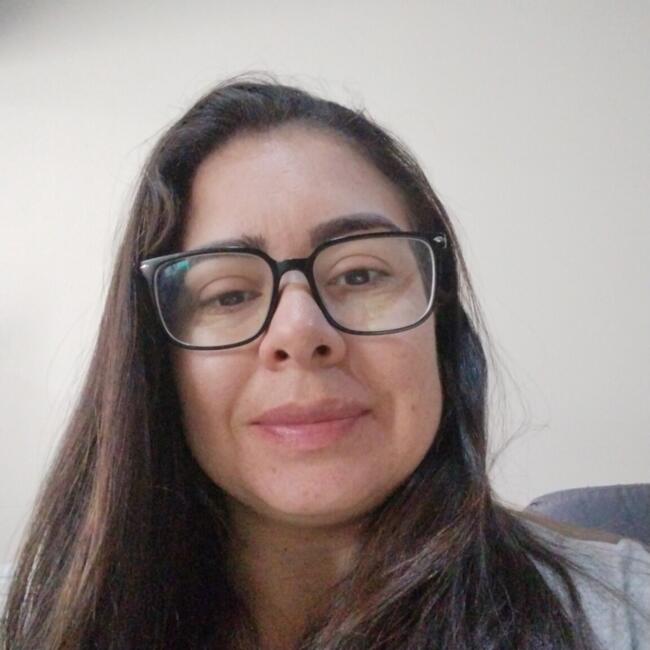 Babysitter in Votorantim: MARIANY