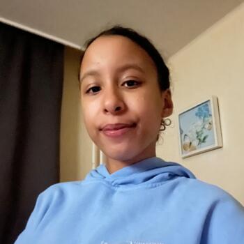 Babysitter in Geleen: Salima