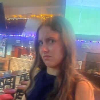 Babysitter in Dundalk: Jane