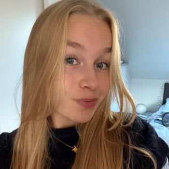 Babysitter in Dunkirk: Clémence