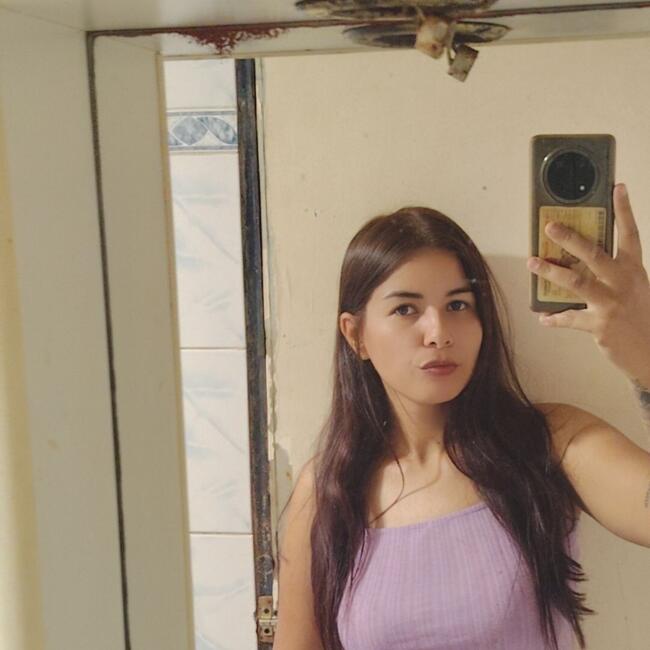 Babysitting job in Ciudad de la Costa: Evelyn