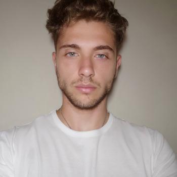 Babysitter a Casoria: Vittorio