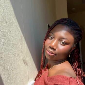 Babysitter in Dundee: Adenike