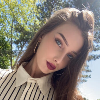 Babysitter in Amiens: Sloanne