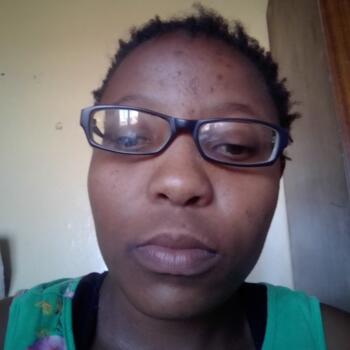 Babysitter in Pretoria: Bathabile