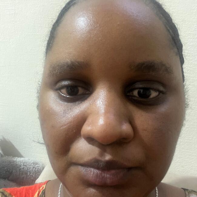 Babysitter in Doha: Teresia