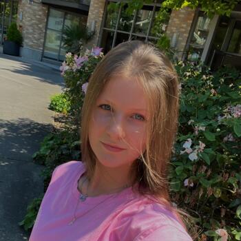 Babysitter in Seattle: Alex