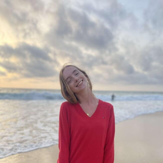 Babysitter in Irigny: Léna