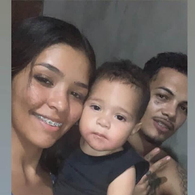 Emprego de babá em Sinop: Souza