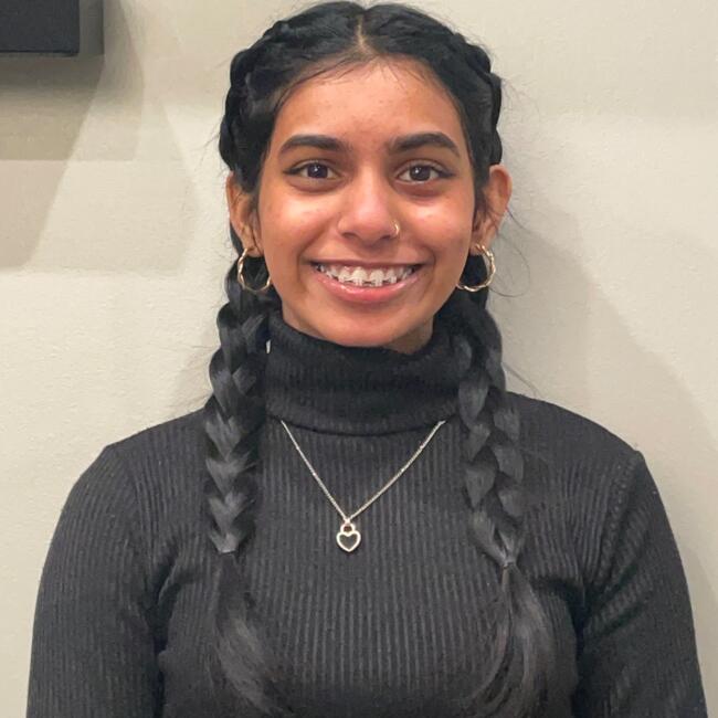 Babysitter in Calgary: Elen