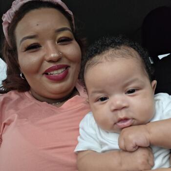 Babysitting job in Garland: babysitting job Denise
