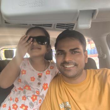 दिल्ली में आया: Karan