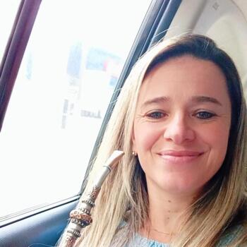 Babá em Itapema: Jaqueline