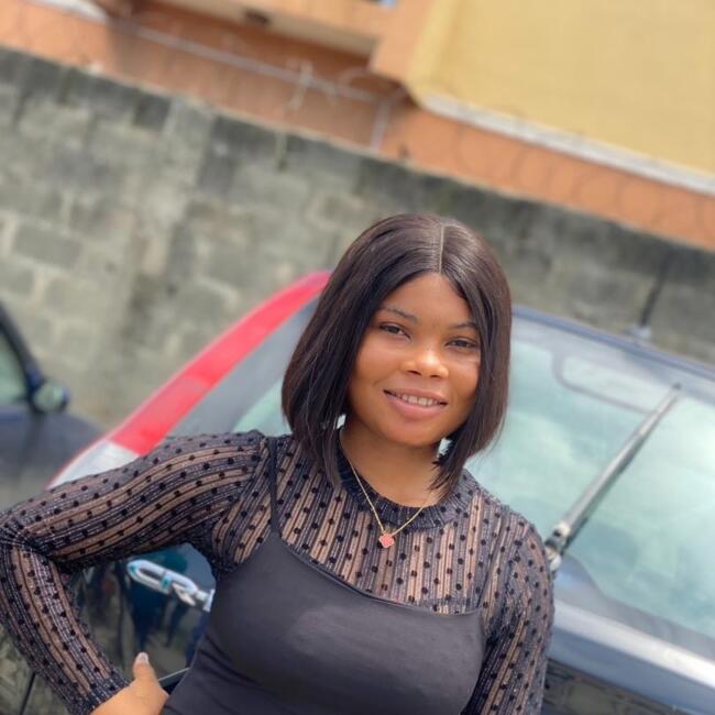 Babysitter in Efiran: Promise