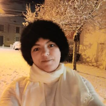 Childminder in Nantes: Mouna