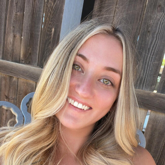 Nanny in Oakdale (California): Brianna