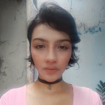 Babá Campo Grande: Luana