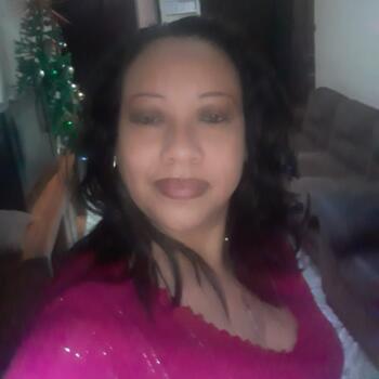 Babysitter in Heredia: Genni Idalia