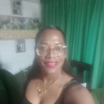 Niñera en Panamá: Diana