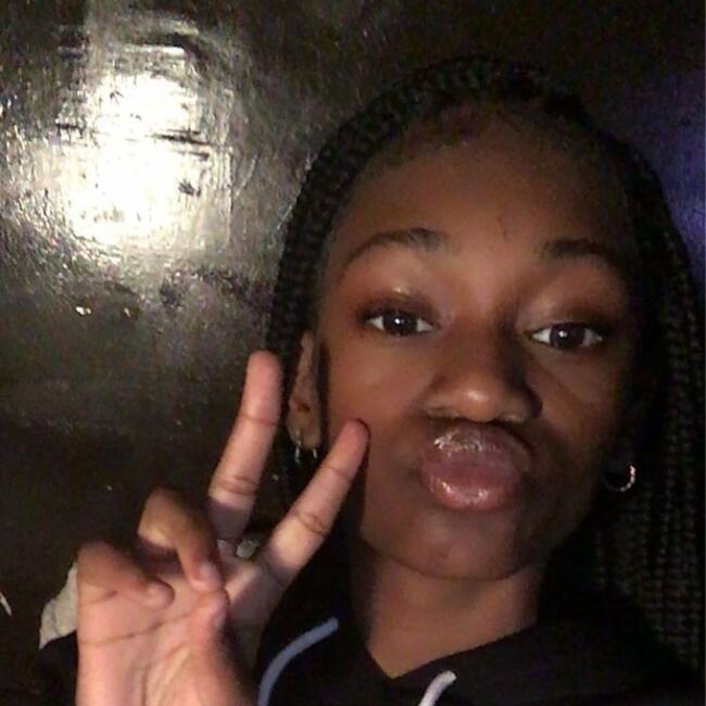 Babysitter in Brooklyn: Jade