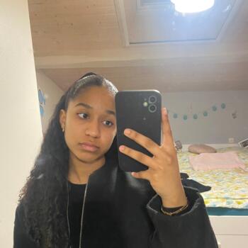 Babysitter in Liré: Jade