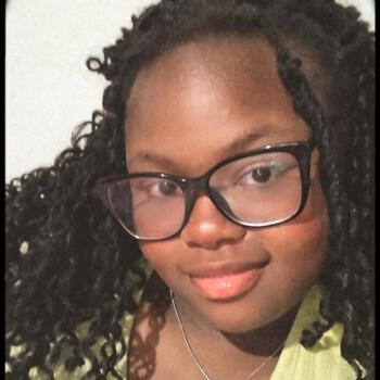 Babysitter Mogi das Cruzes: Emanoely