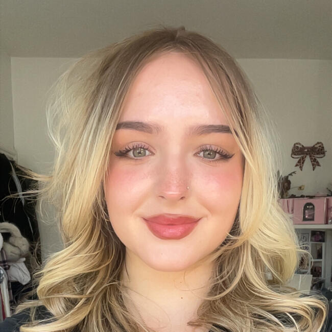 Babysitter in Bristol: Maisie
