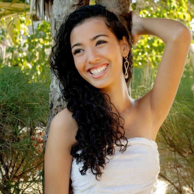 Babysitting job in Caucaia: Eybie