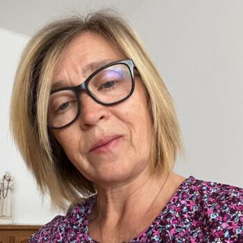 Babysitter in Bacau: Angela